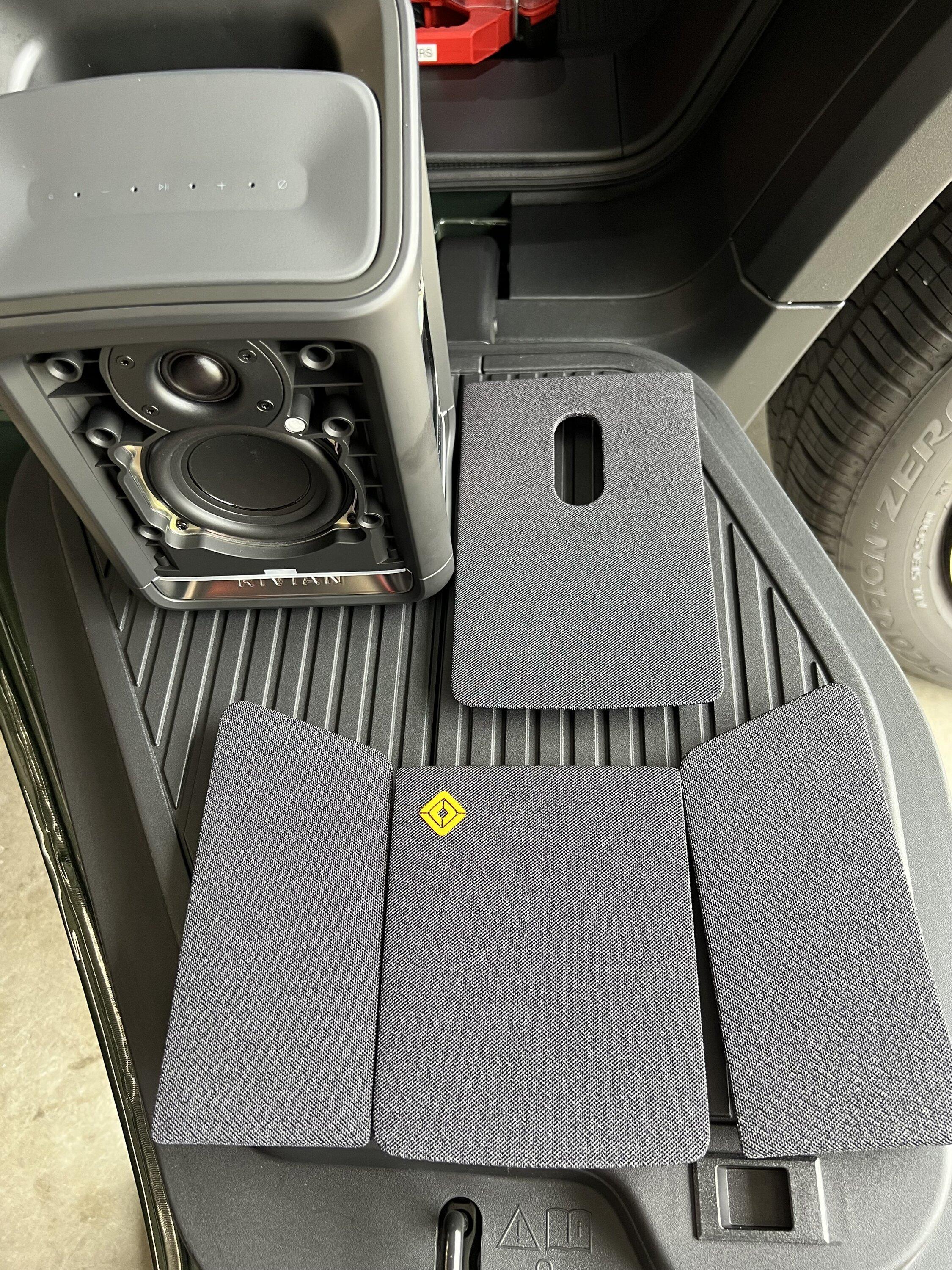 Rivian R1T R1S Camp Speaker Curiosity Teardown ? IMG_1031
