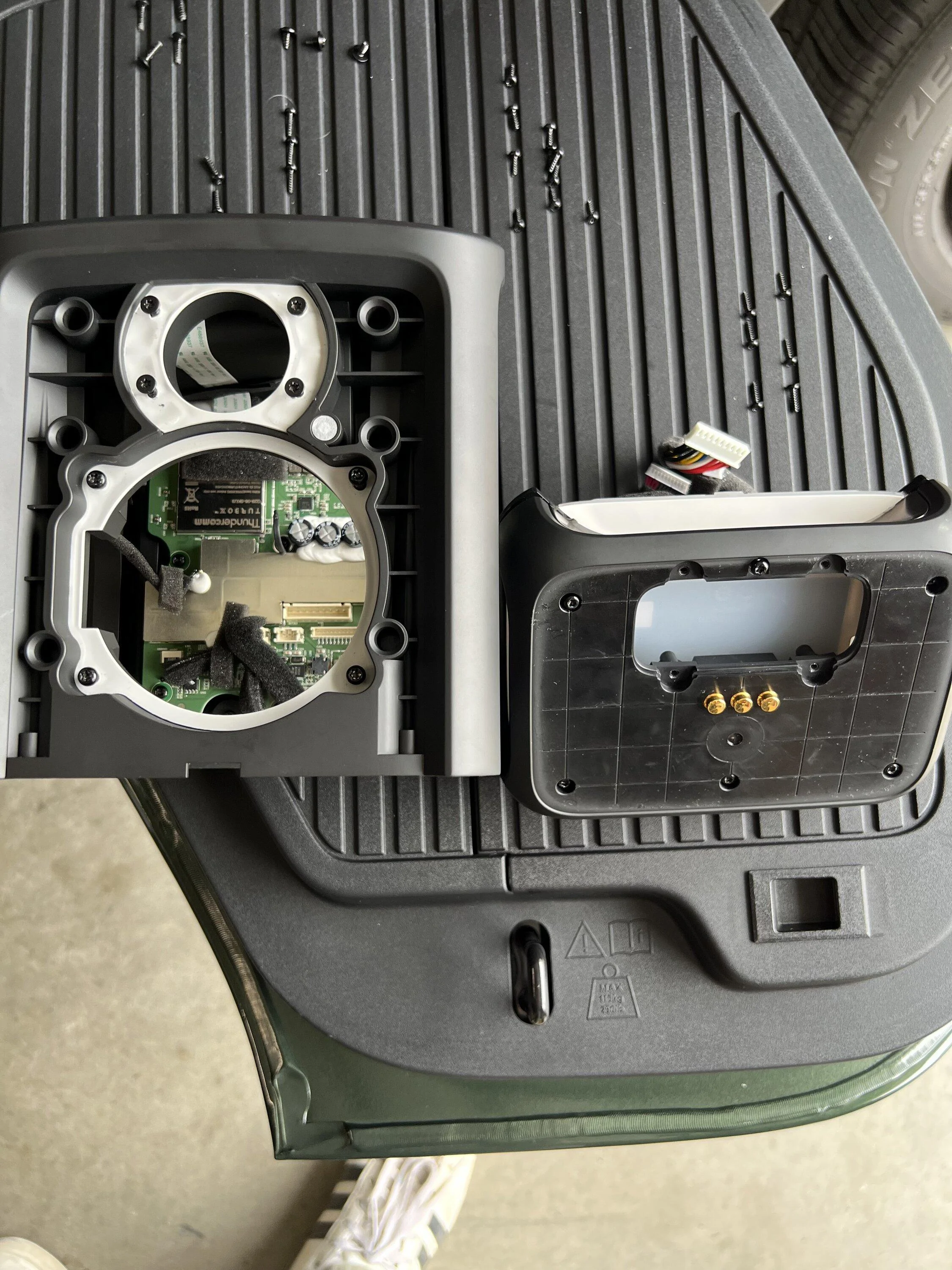 Rivian R1T R1S Camp Speaker Curiosity Teardown ? IMG_1057