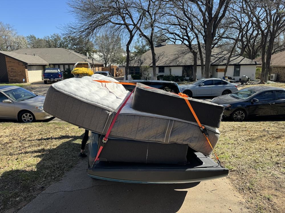 Rivian R1T R1S What Are You Hauling (or Hauled) in your Rivian? 🦾 IMG_2802.JPG