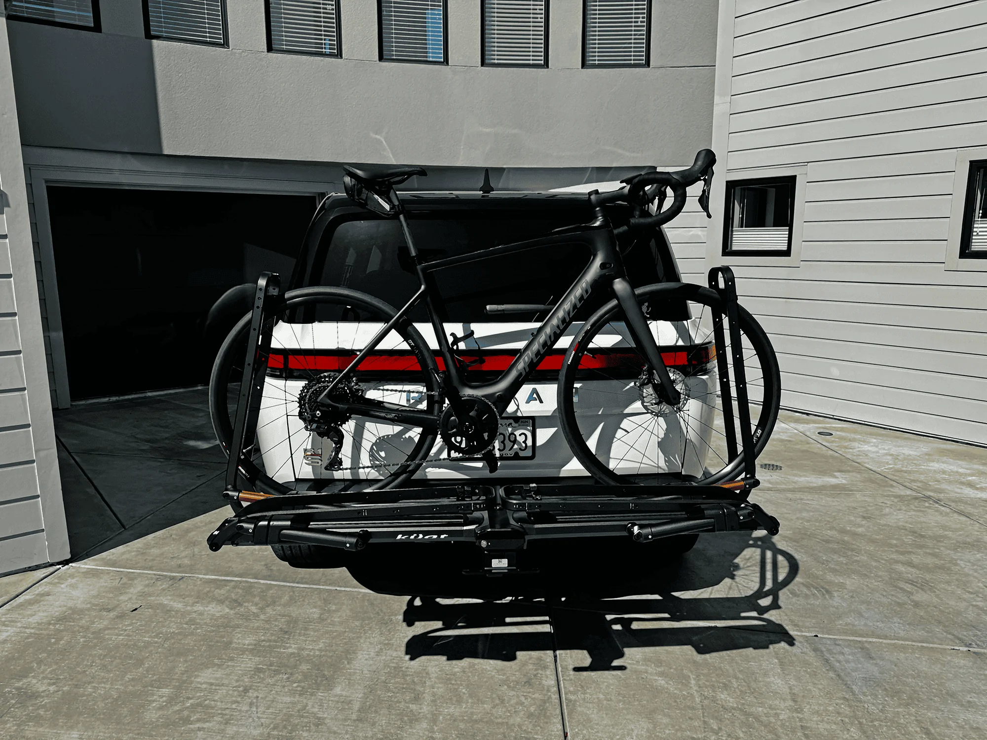 Rivian R1T R1S Kuat Piston Pro X hitch bike rack works great on R1S 1708896848269