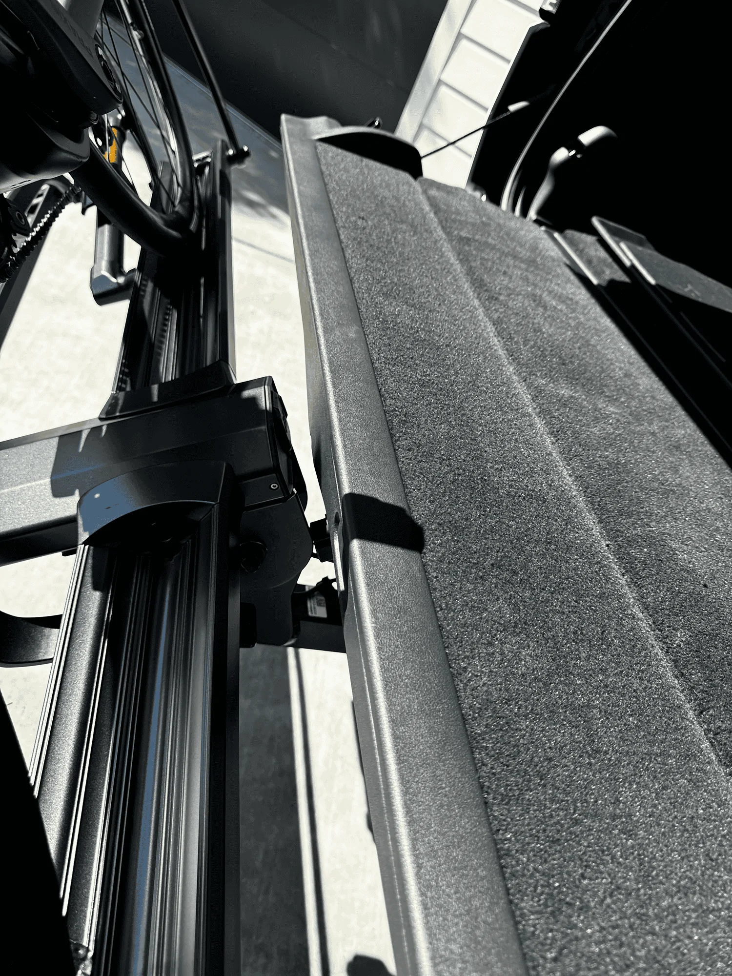 Rivian R1T R1S Kuat Piston Pro X hitch bike rack works great on R1S 1708897024915