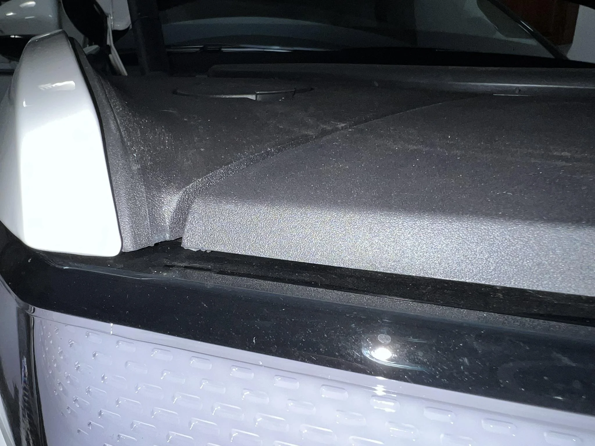 Rivian R1T R1S Adjusting headlight beam angle IMG_2039