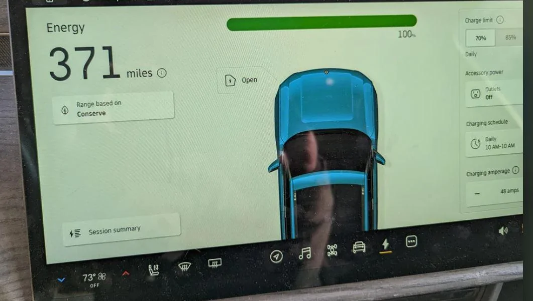 Rivian R1T R1S My Airbnb charging kit 3