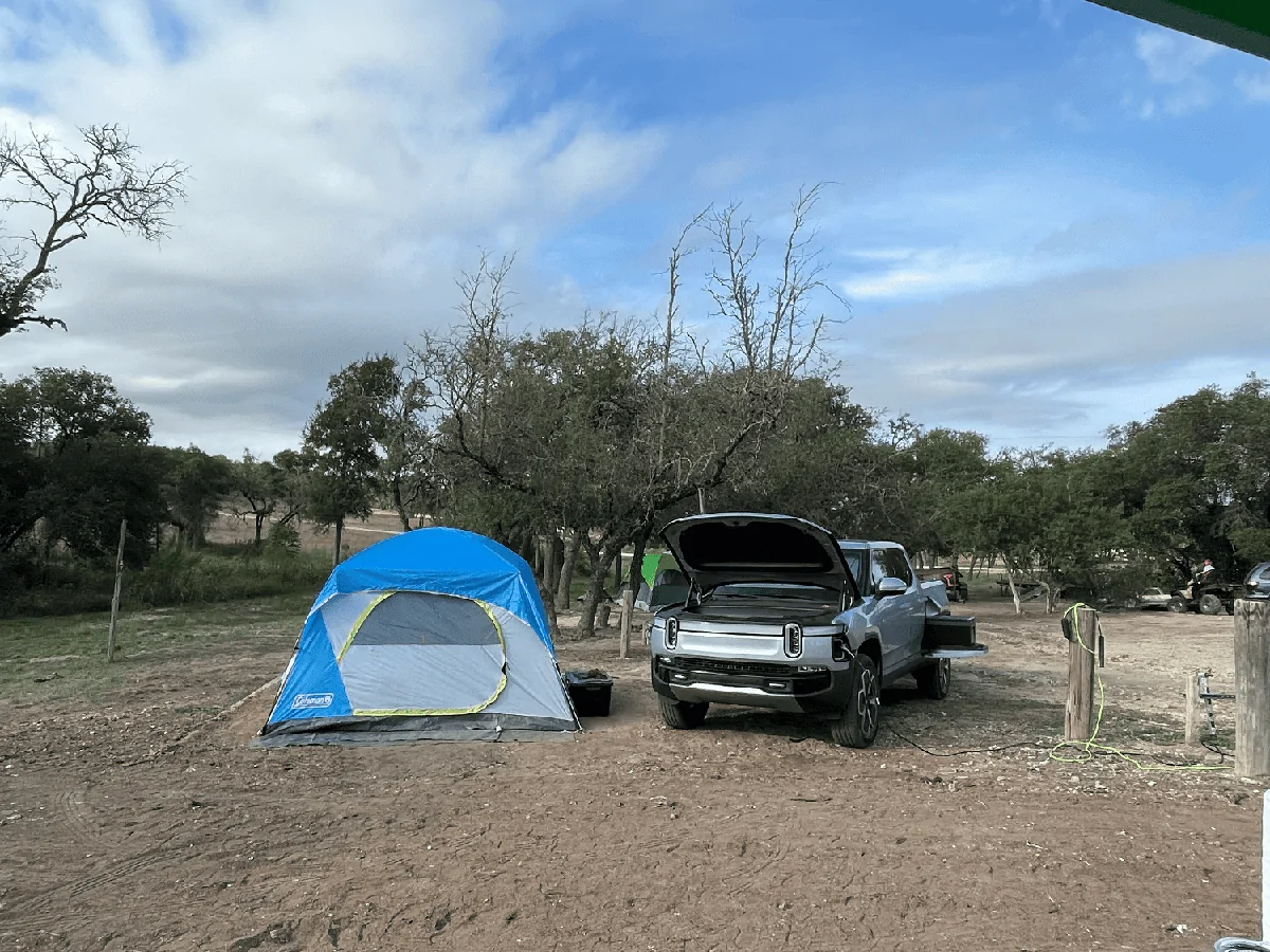 Rivian R1T R1S Purchase hesitancy 1708190706758
