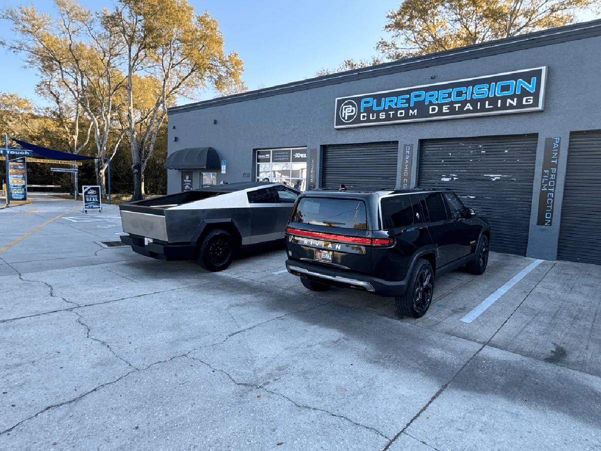Rivian R1T R1S Cybertrucks in the wild - quick comment IMG_8377