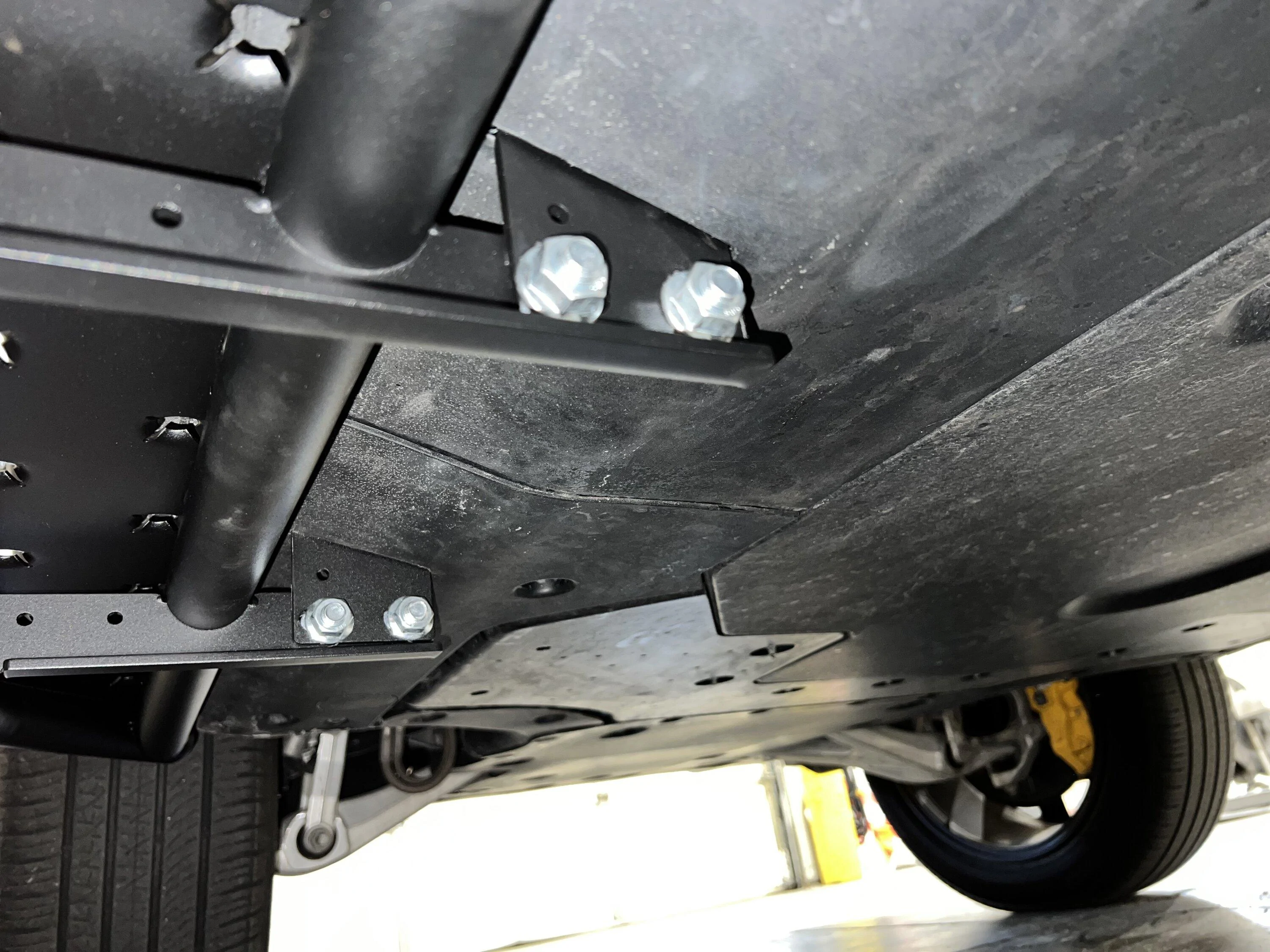 Rivian R1T R1S RealWheels EV Stainless Steel Running Boards IMG_4062