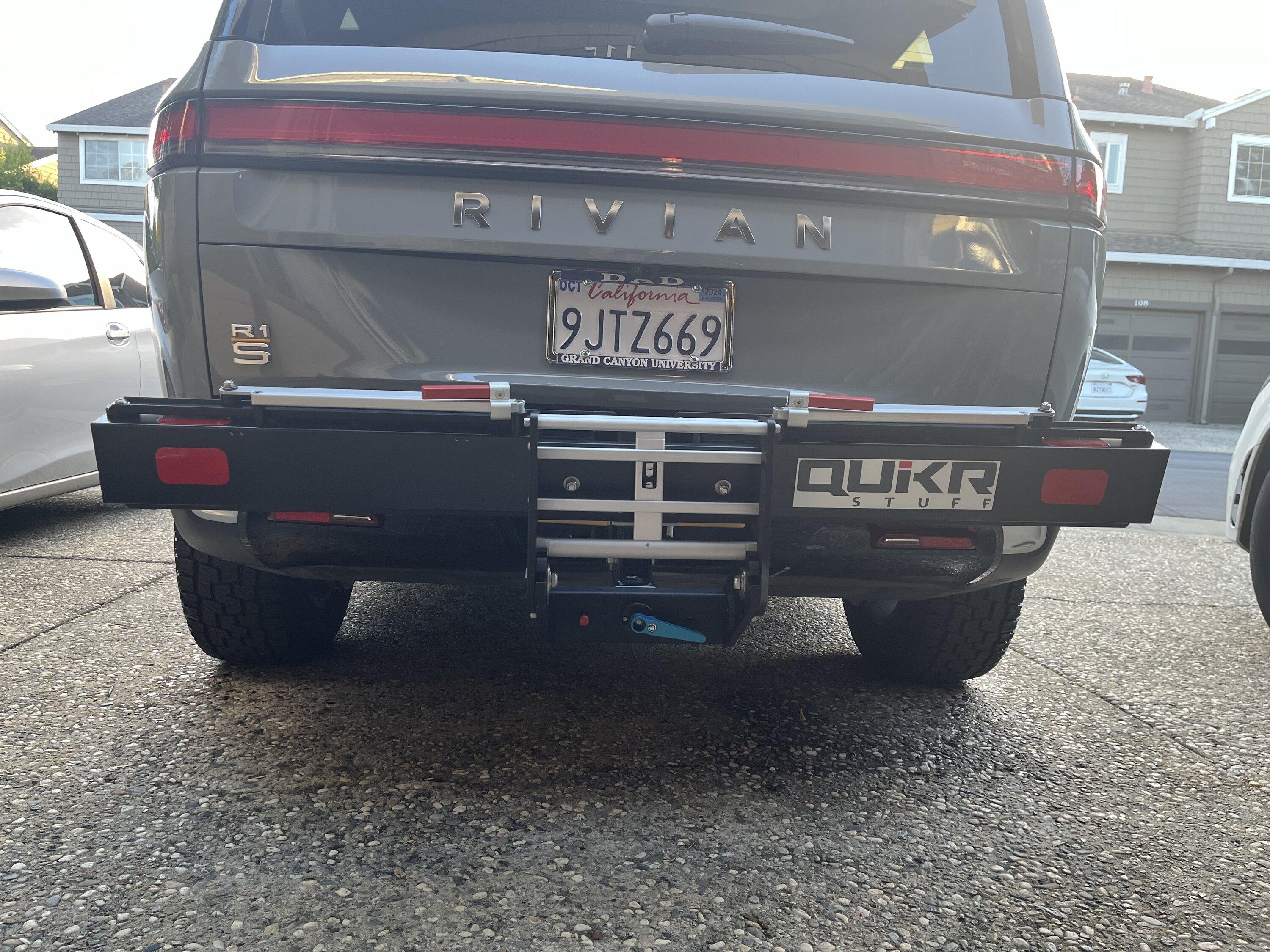 Rivian R1T R1S Kuat Piston Pro X hitch bike rack works great on R1S IMG_2819