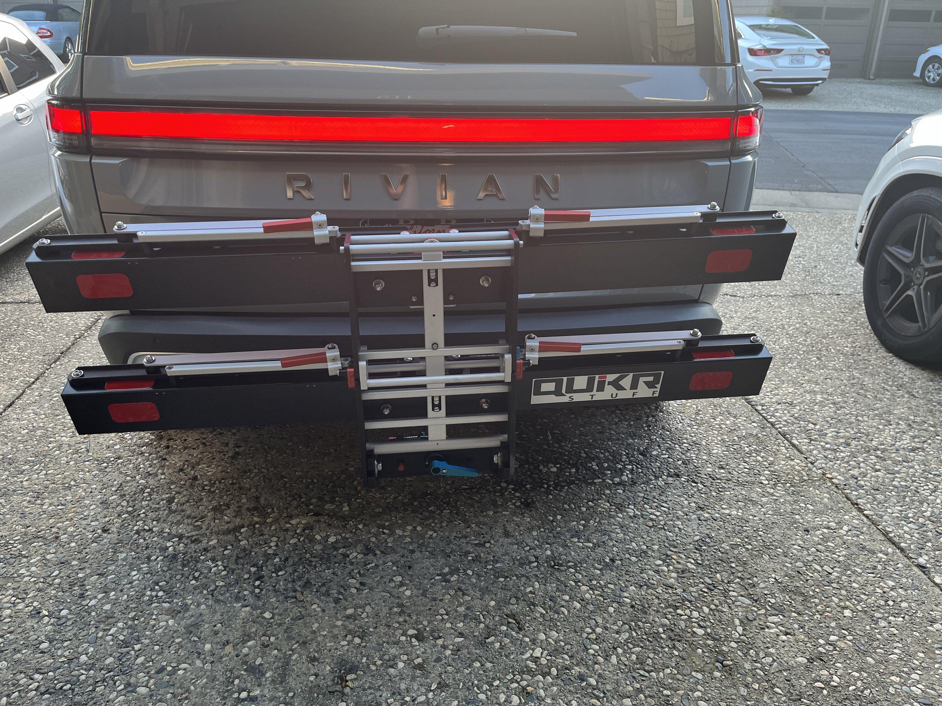 Rivian R1T R1S Kuat Piston Pro X hitch bike rack works great on R1S IMG_2821