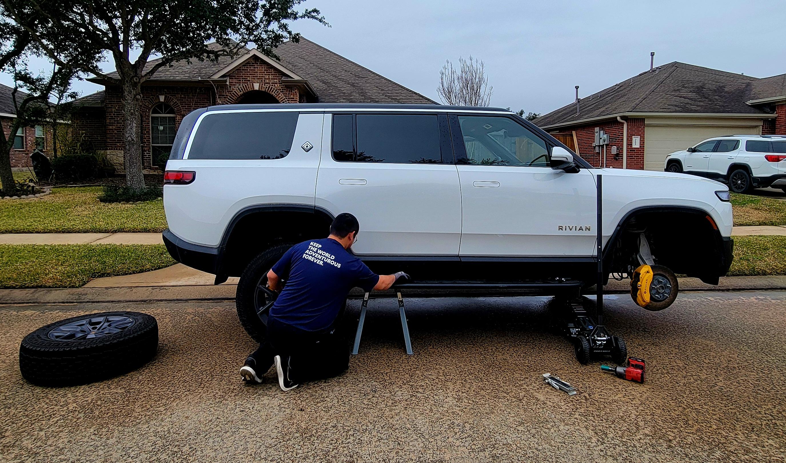 Rivian R1T R1S Mobile Service Tire Rotation a good deal at $60! 1000004045
