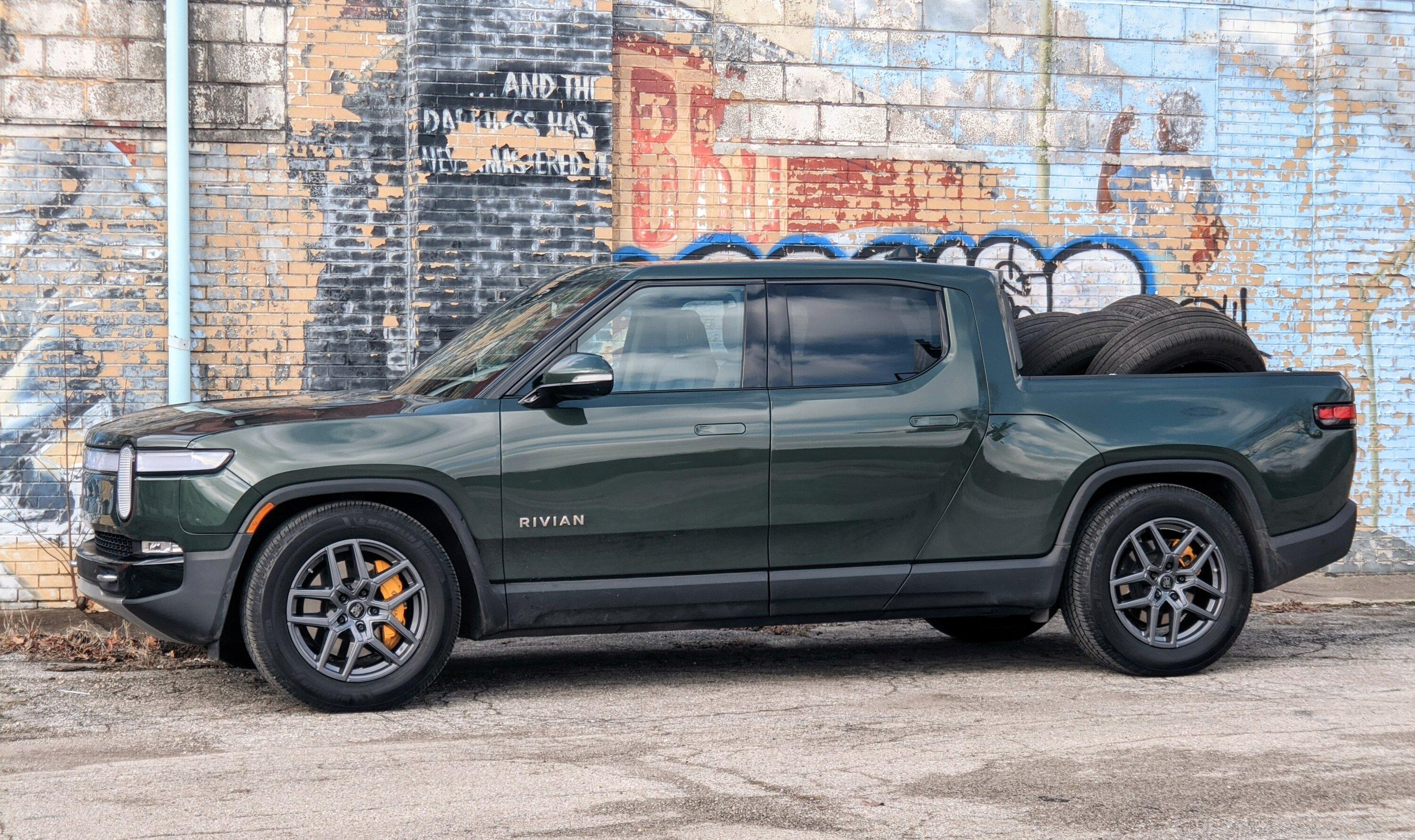 Rivian R1T R1S 20" MSW Wheel w/ Michelin X-ICE Installation Experience PXL_20240302_112118822~2