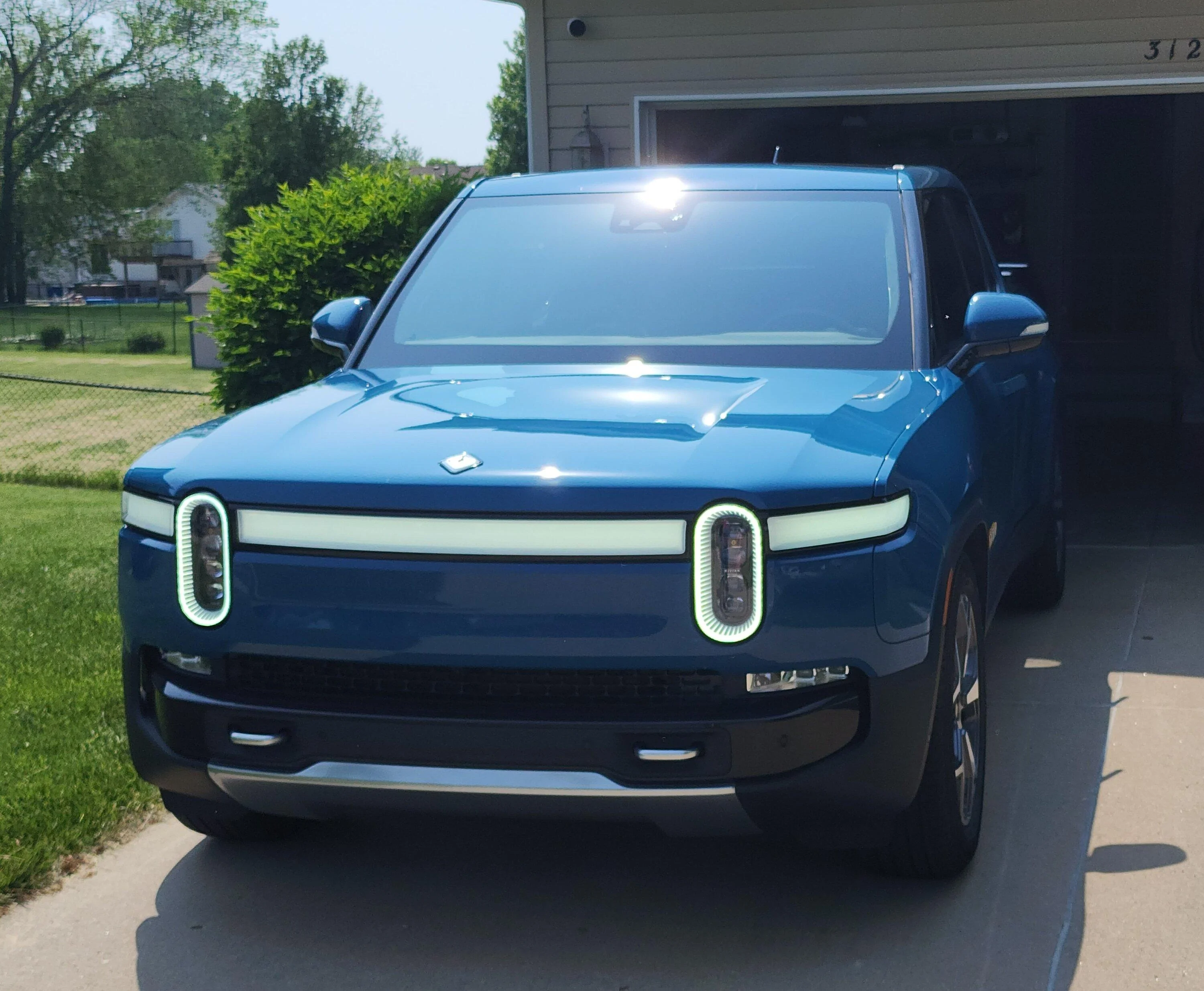 Rivian R1T R1S About BestEvMod Cup Holder Limiter Inserts, and a Weekend Flash Giveaway Raffle 1000006353