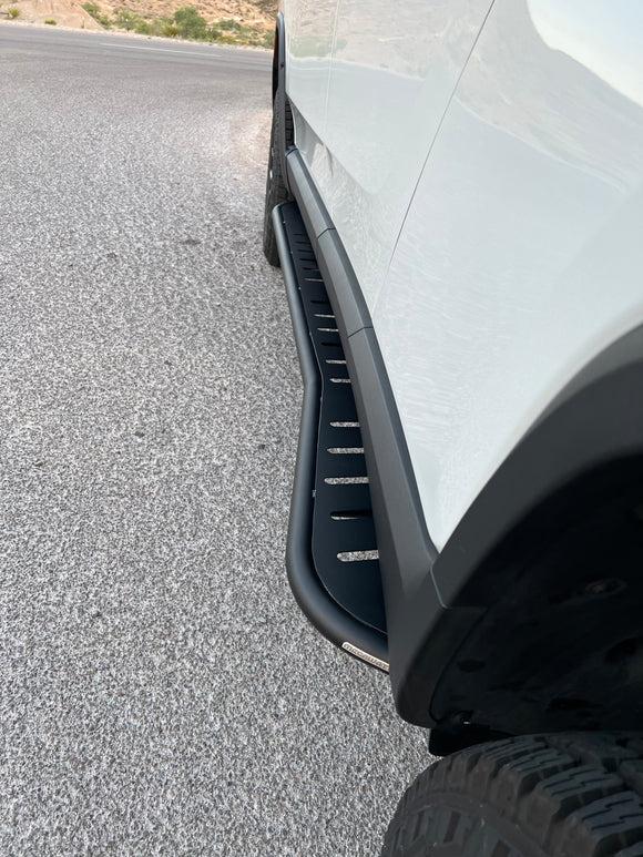 Rivian R1T R1S RealWheels EV Stainless Steel Running Boards IMG_8375