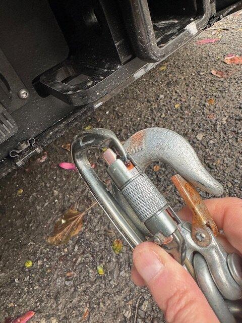 Rivian R1T R1S R1S towing setup - need help working with poor hitch design. IMG_3295