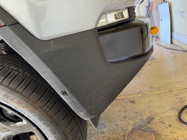 Rivian R1T R1S Cleaning Mud off of plastic trim IMG_5992
