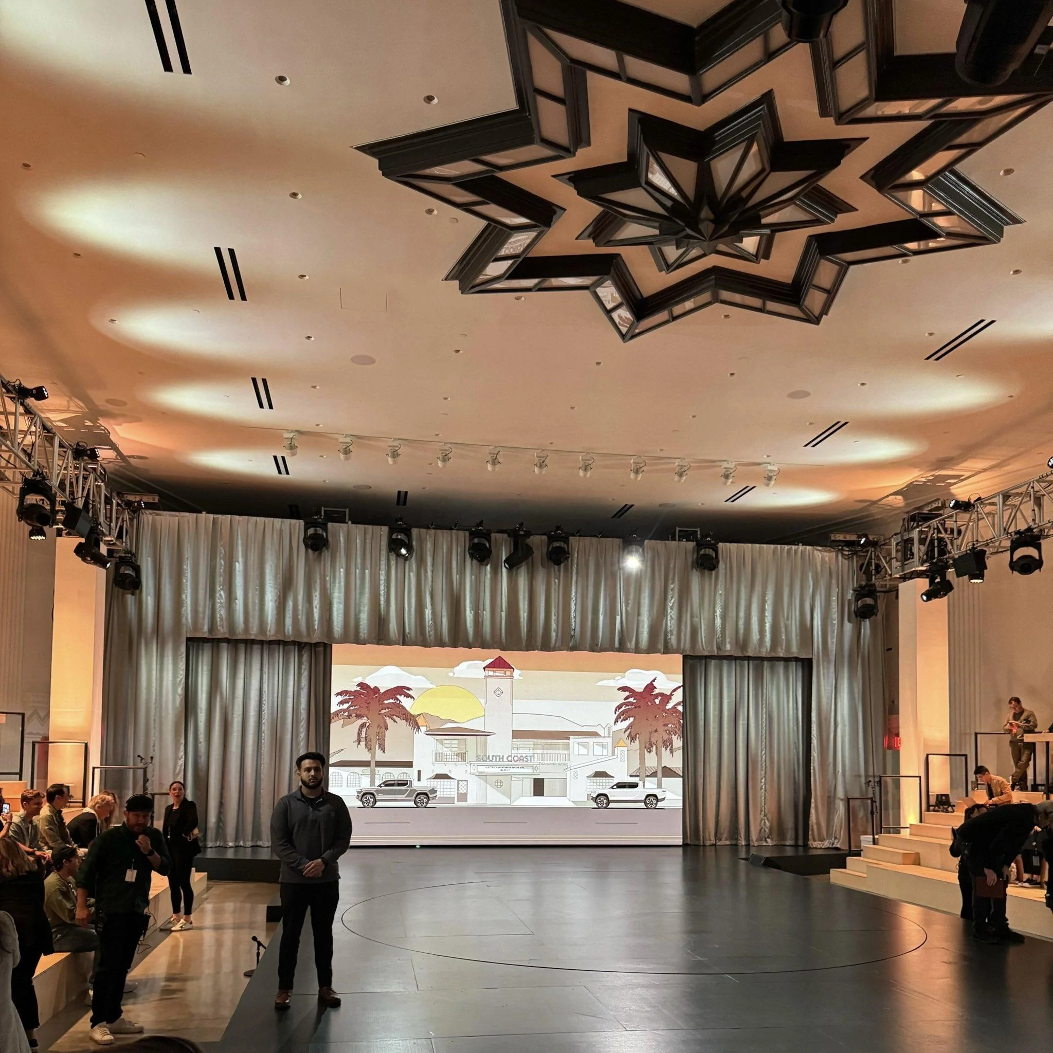Rivian R1T R1S R2 Reveal Livestream Watch Party - March 7 @ 10 am PST!! -- NOW!! ? ? GIFbJzzbsAQODbZ