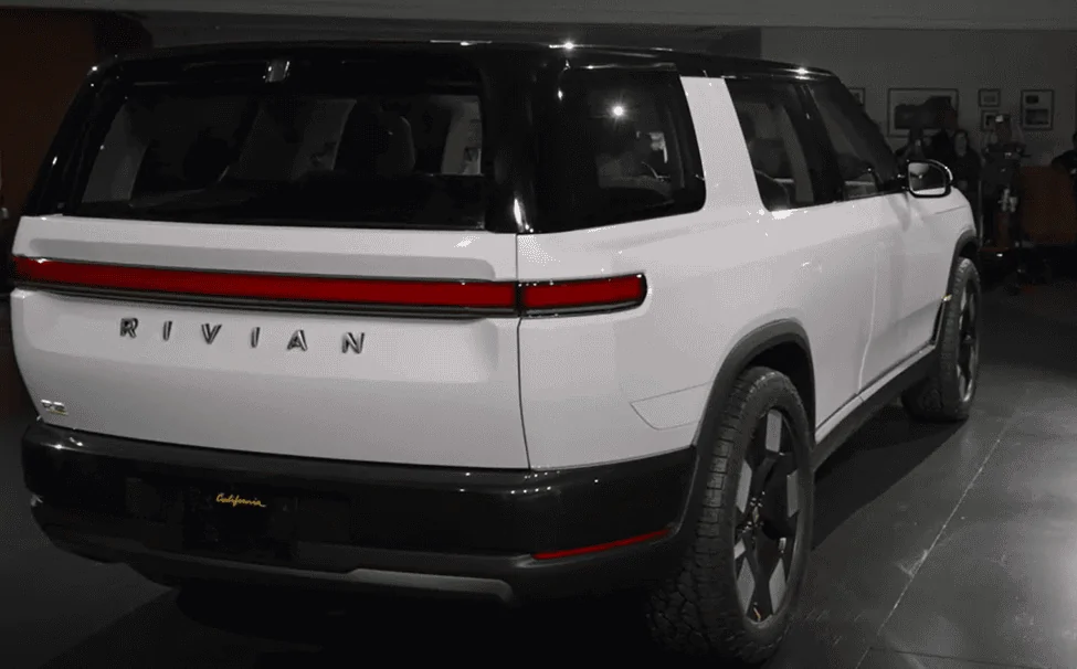 Rivian R1T R1S R2 SCREEN SHOTS (PLUS R3 BONUS!) 1709835380238