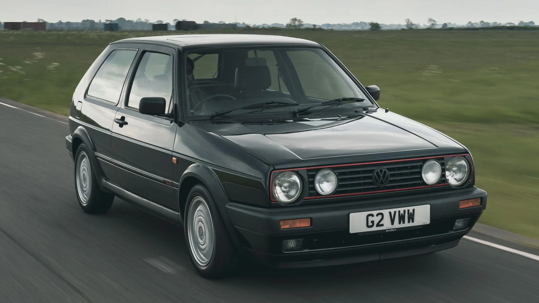 6 Volkswagen Golf GTI Mk2.webp