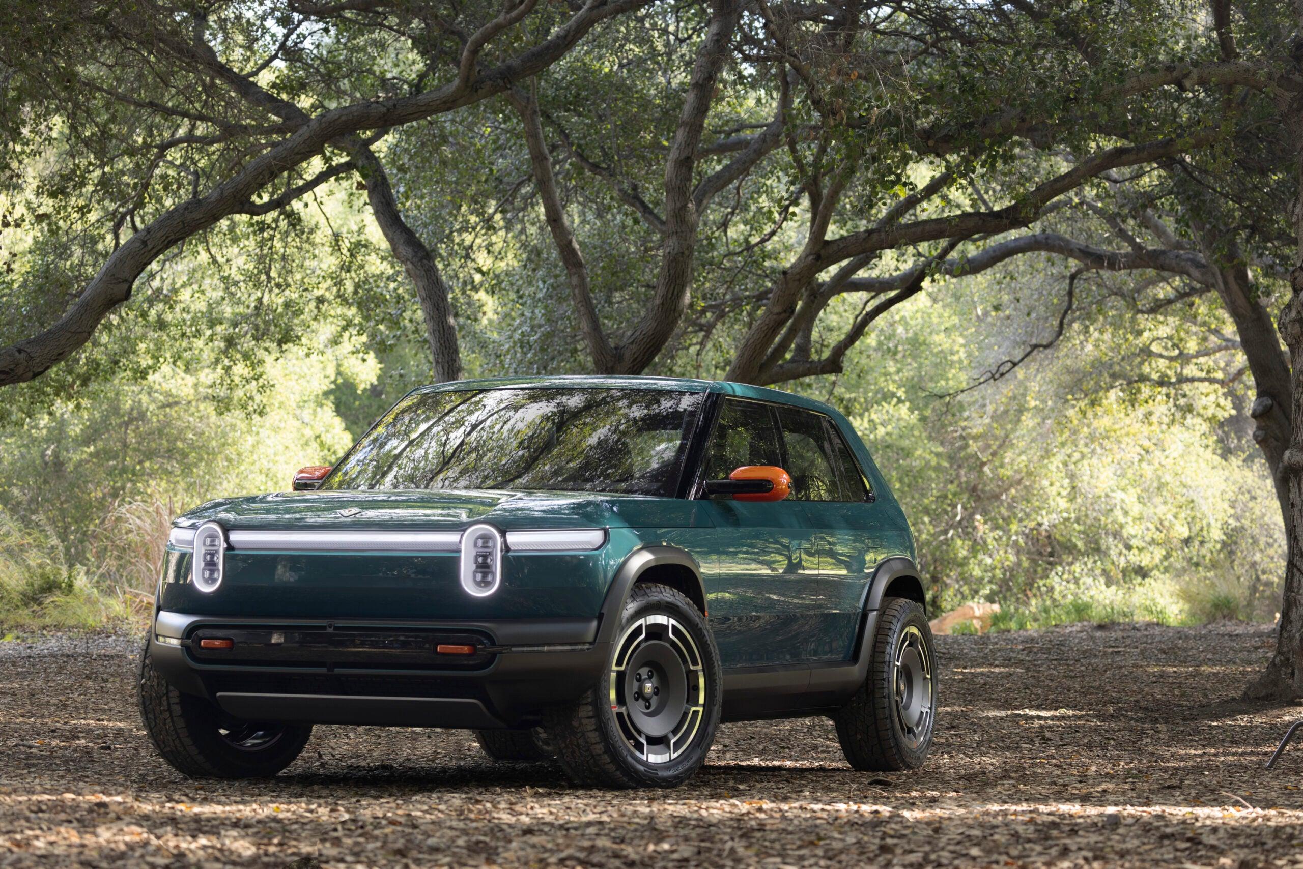 02_Rivian_R3X-scaled.jpg
