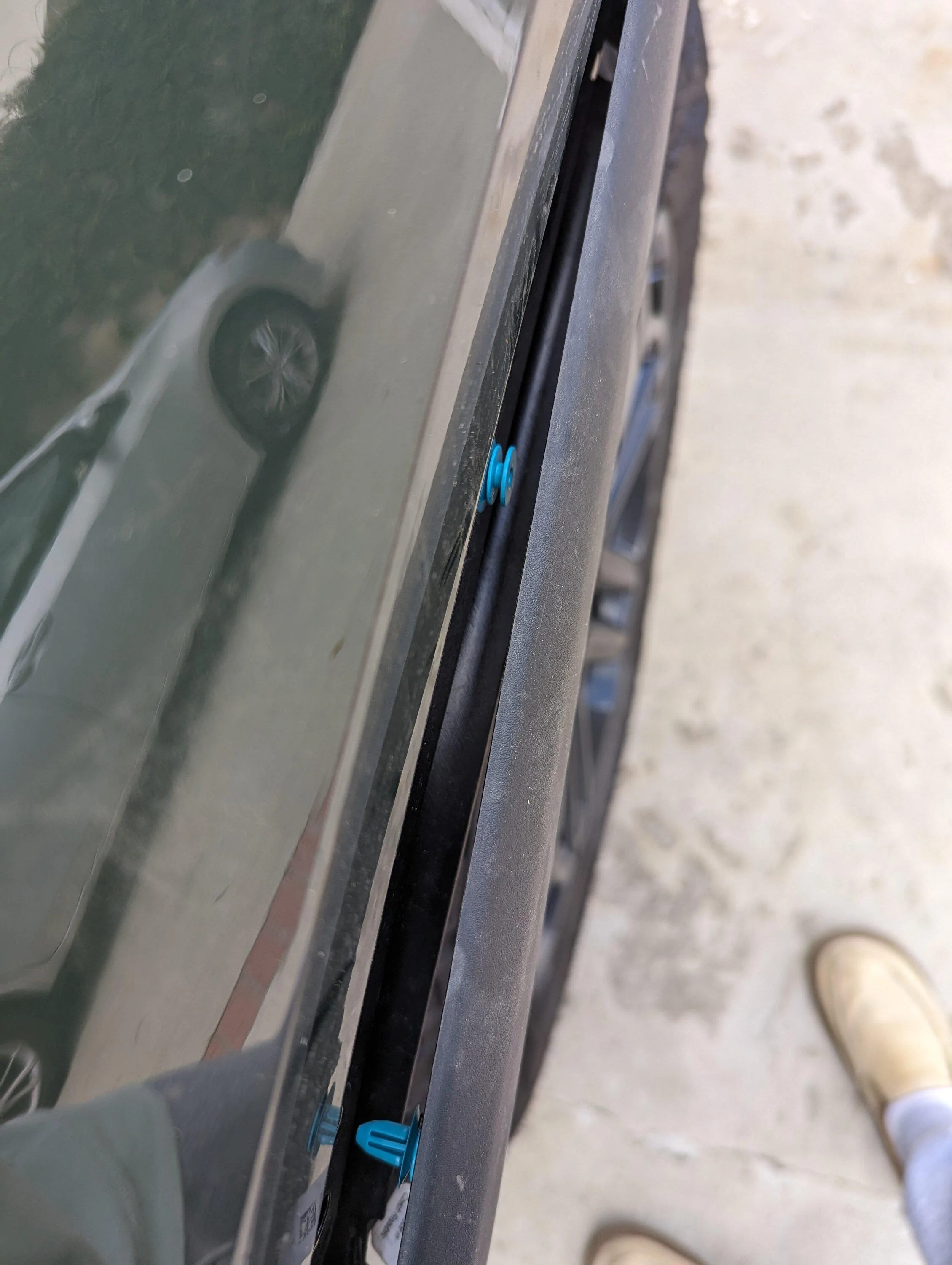 Rivian R1T R1S Trim (Fender Flare) dislodged from a puddle PXL_20240209_224118753