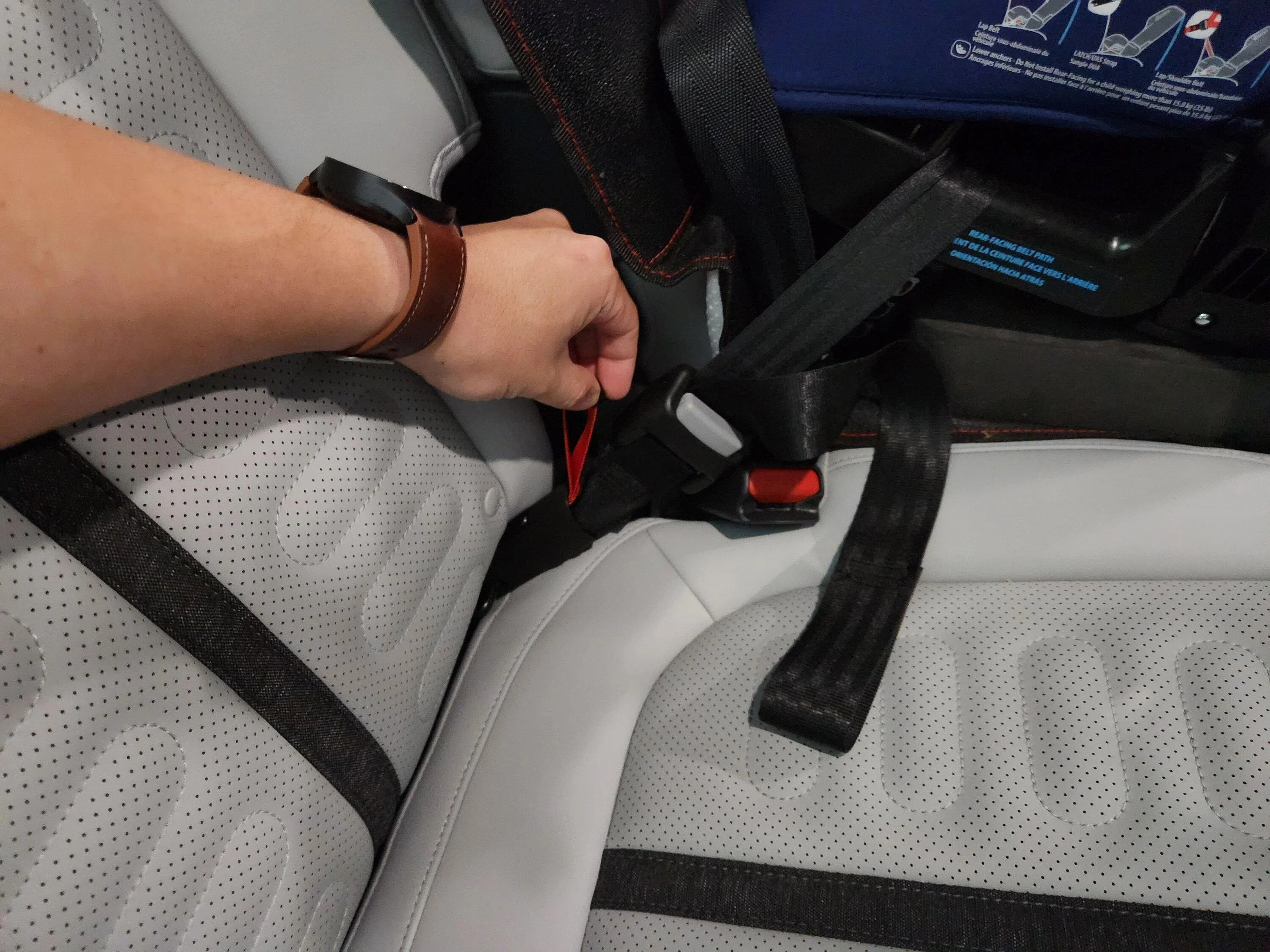 Rivian R1T R1S 3rd Row Access for R1S with Rear Facing Car Seat? 20240308_185513