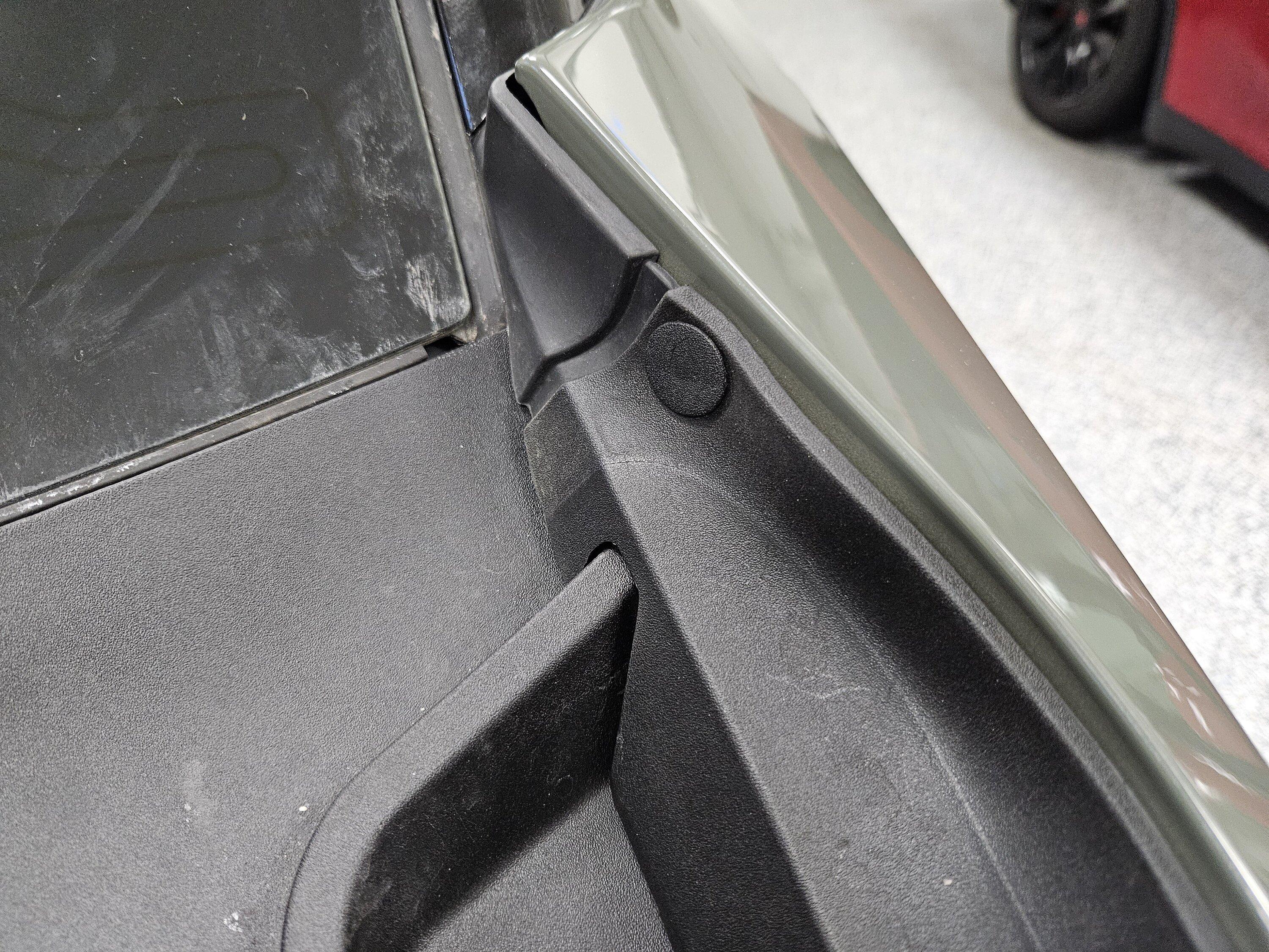 Rivian R1T R1S Rivian 500hz Horn Upgrade -- Installed Pics & Video Sound Clip 20240308_183927