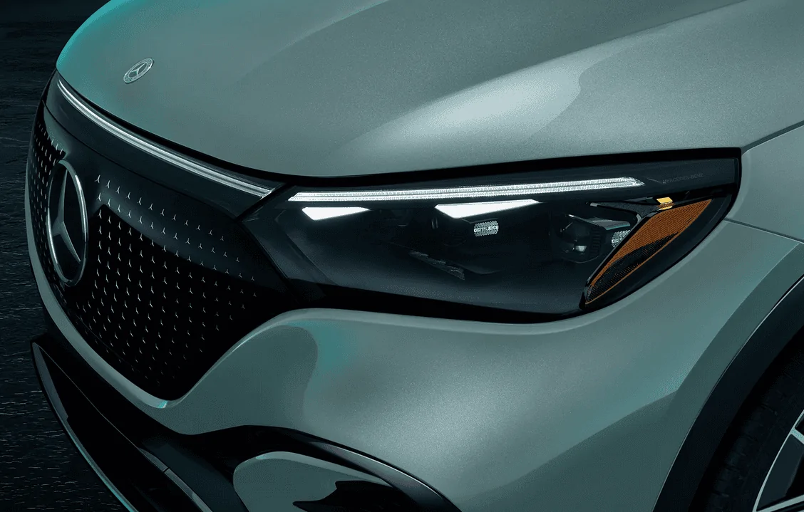 Rivian R1T R1S R2 efficiency chart shows 3.12 mi/kwh (3.99 average) -- at reveal event 1710082697607