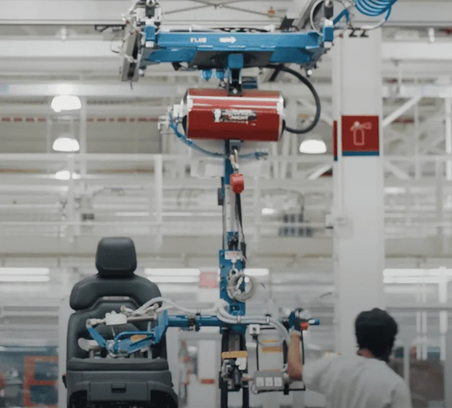 Rivian R1T R1S A "Play by Play Illustrated Commentary" why R2 production would be challenging to retrofit into existing R1 or EDV line 1710089748551
