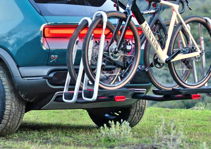 Rivian R1T R1S Confirmed: R2 / R3 will have tow hitch hitch receiver rivian r2 r3 r3x