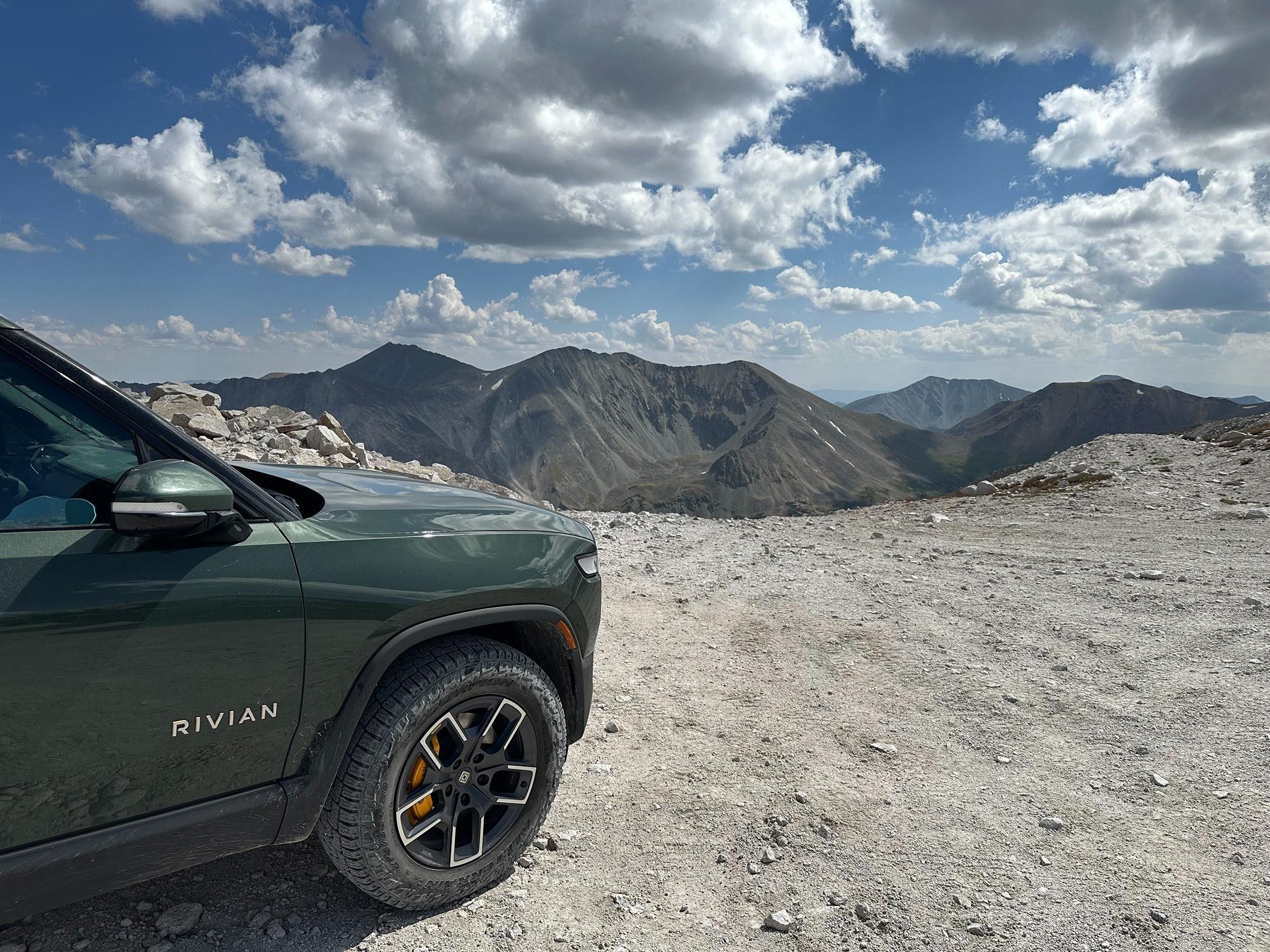 Rivian R1T R1S Where are the Rivian "adventurers"? image8