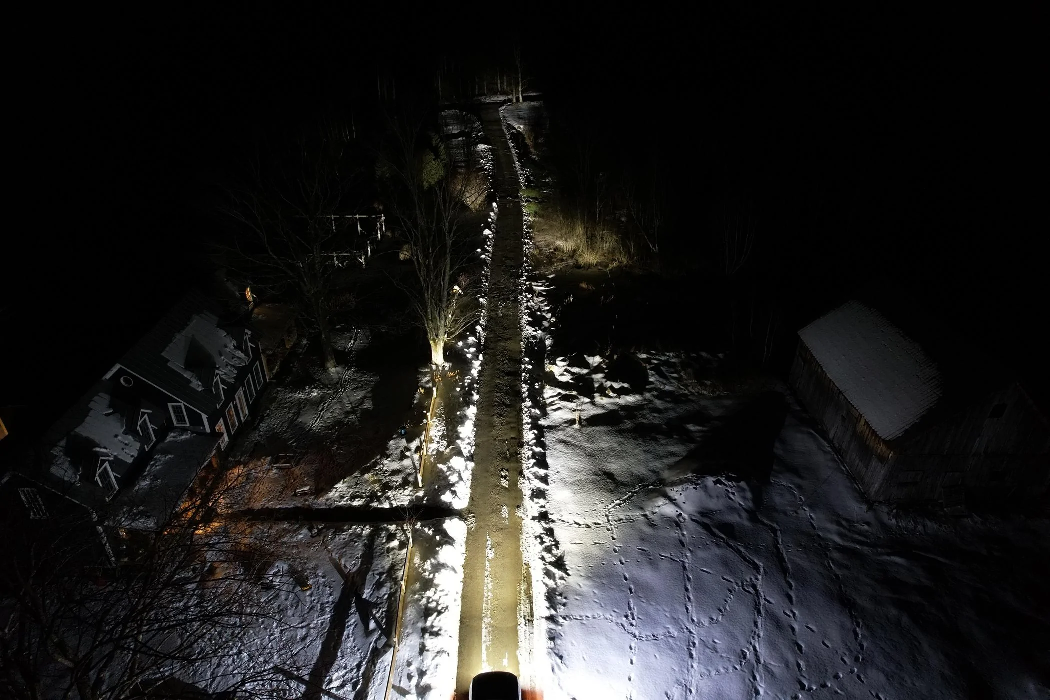 Rivian R1T R1S Stowable 40" Light Bar Setup Rivian Overhead Forward High