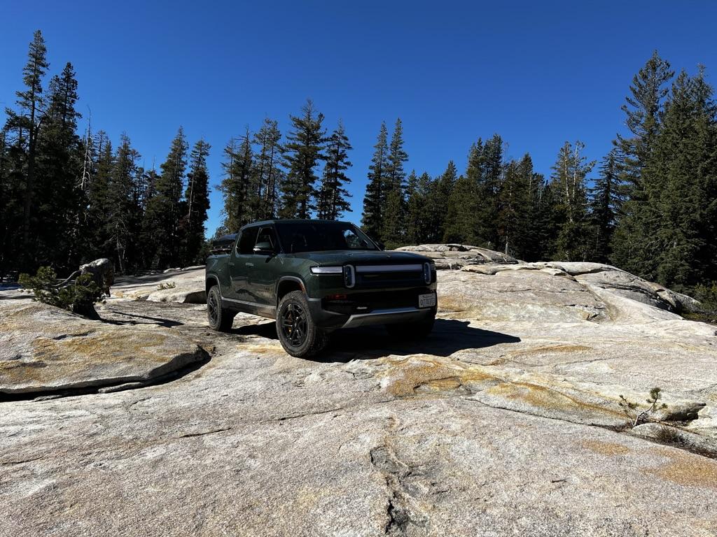 Rivian R1T R1S Where are the Rivian "adventurers"? 170692A3-72DA-4B6E-A050-B99BBC36BD27_1_105_c