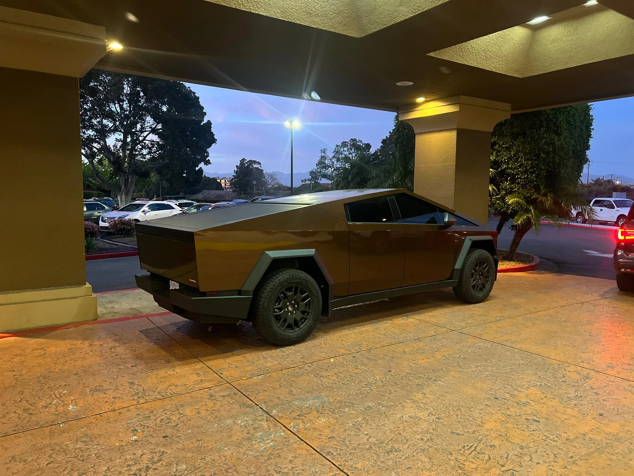 Rivian R1T R1S Cybertruck Spotted in Oxnard IMG_0014