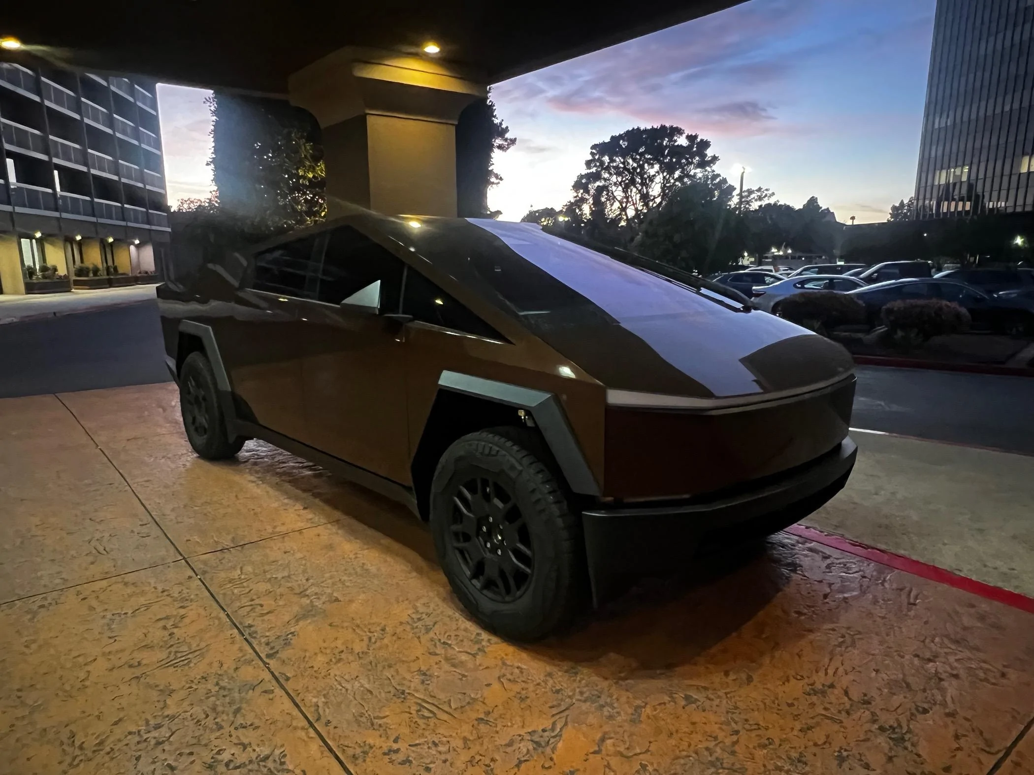 Rivian R1T R1S Cybertruck Spotted in Oxnard IMG_0016