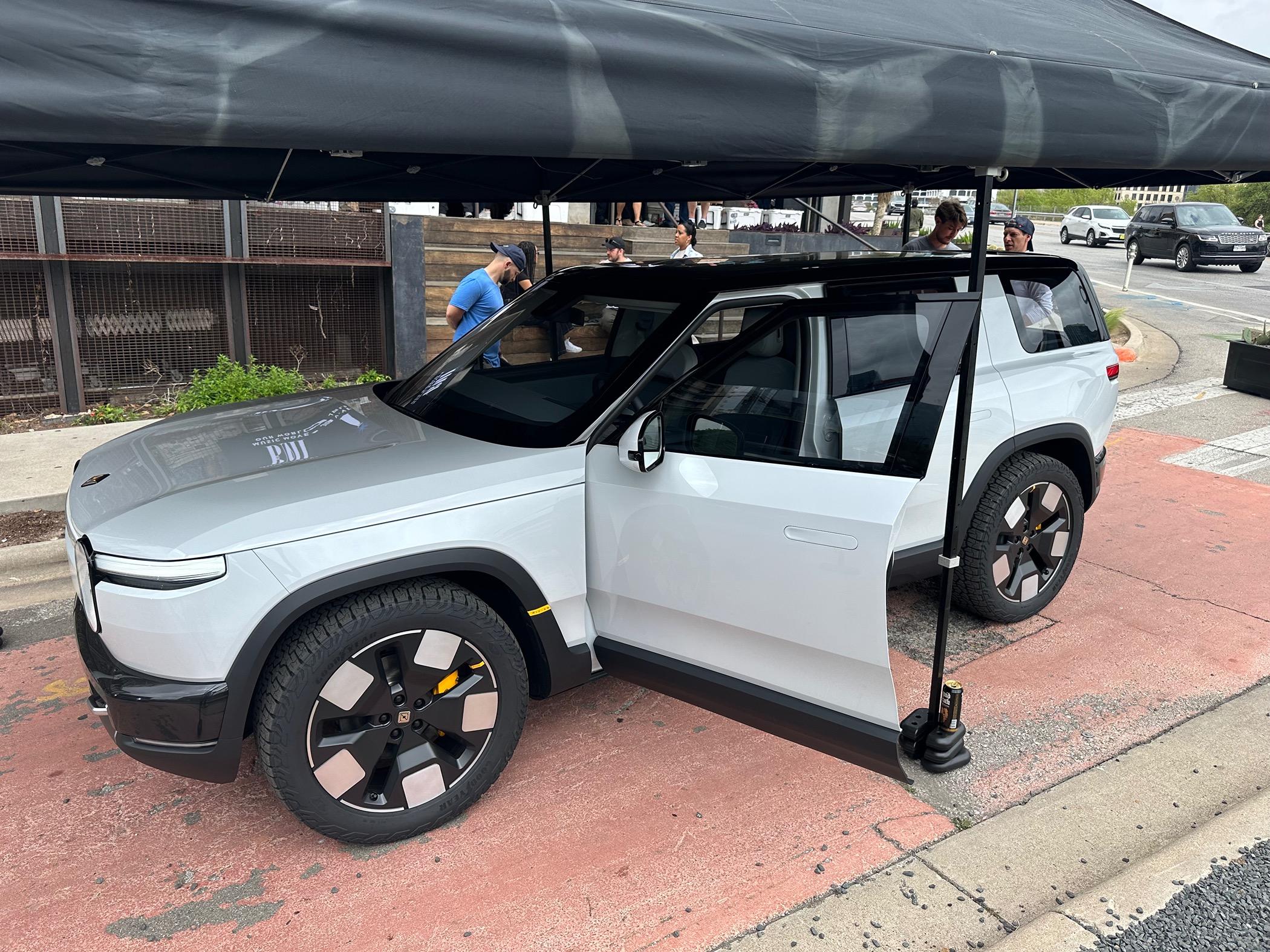 Rivian R1T R1S [Updated w/ pics] R2 available for viewing in Austin TX @ Yeti Coolers -- today and tomorrow (3/15) IMG_7472