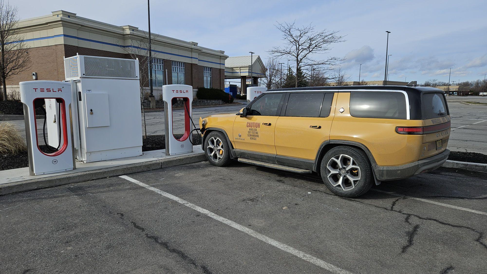 Rivian R1T R1S 2024.07.03  Software Update Released Tarkus at Tesla Magic Dock