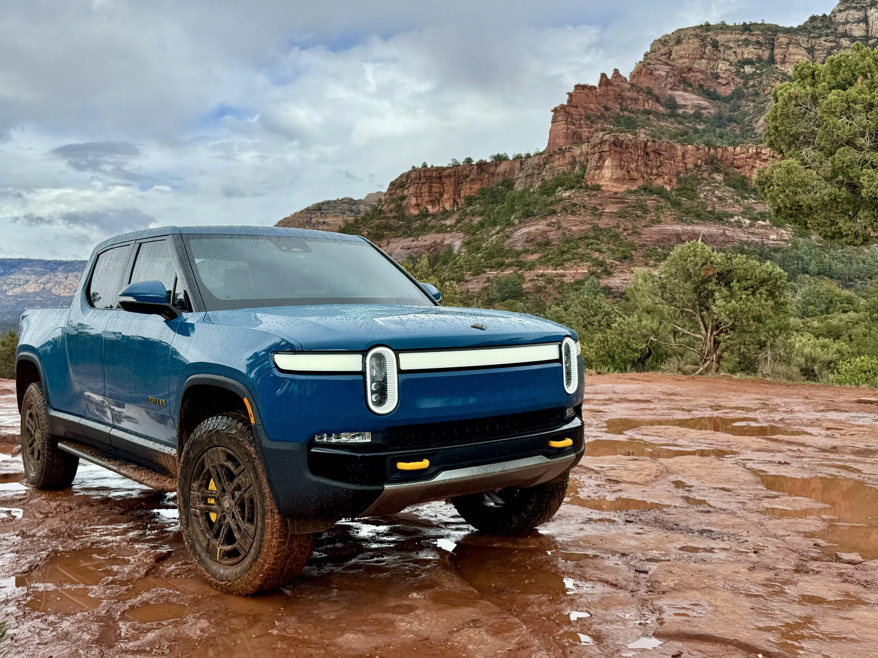 Rivian R1T R1S 3/2024 Sedona - Soldier’s Pass and Vultee Arch Trails in R1T IMG_1651