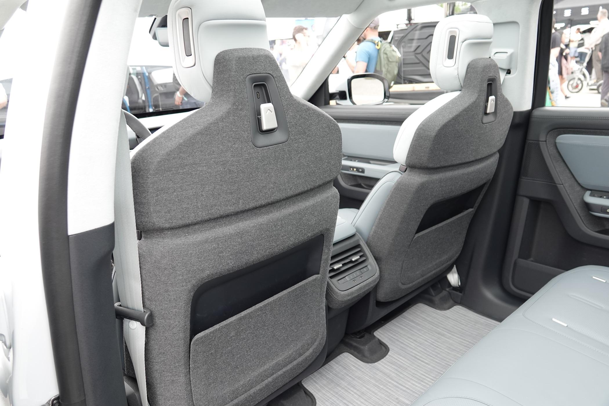 Rivian R1T R1S See the R2 @ Electrify Expo Orlando today 3/17 from 10am-5pm DSC06074.JPG