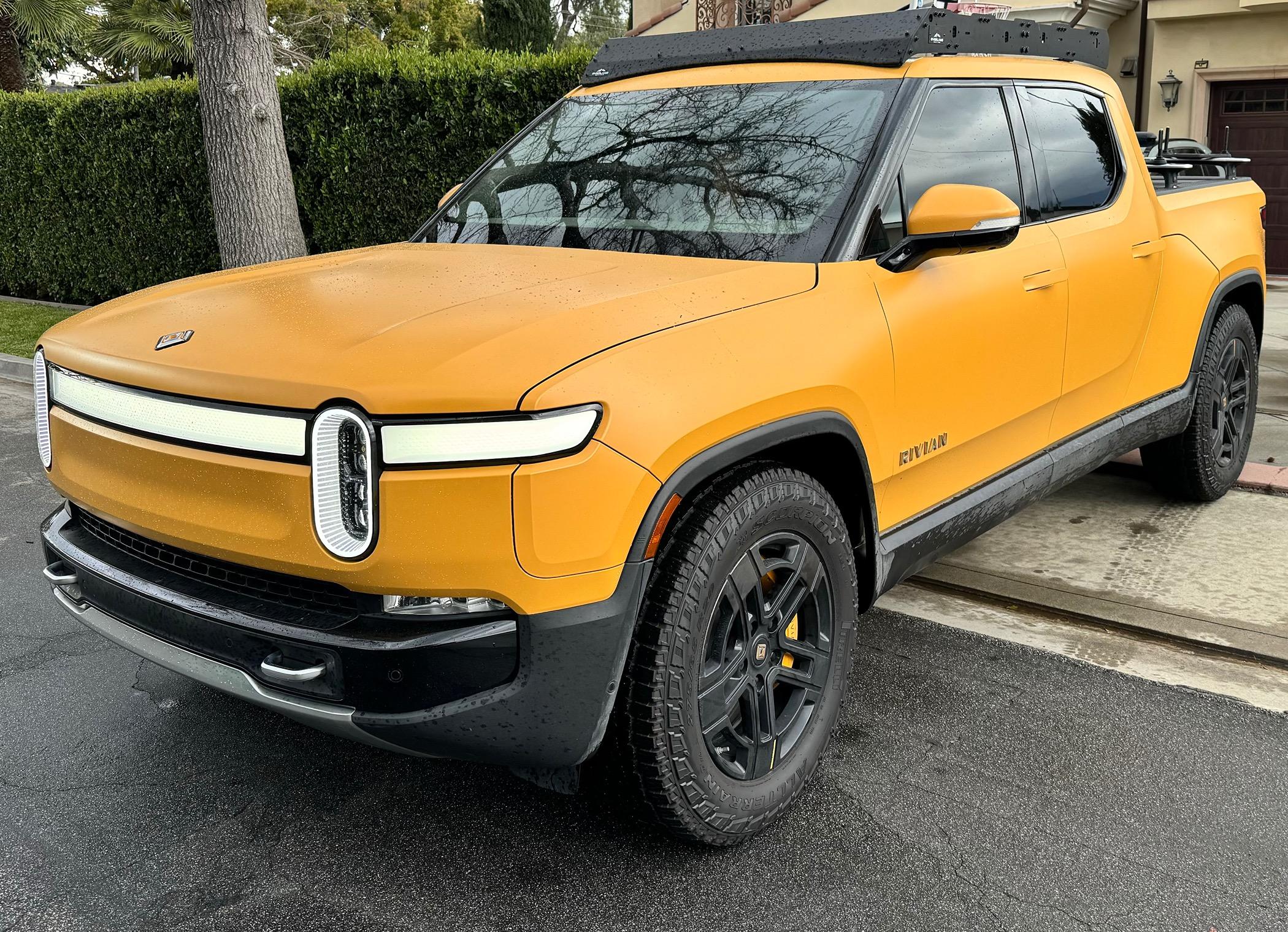 Rivian R1T R1S R1T Roof Rack recommendations.. HELP IMG_1655