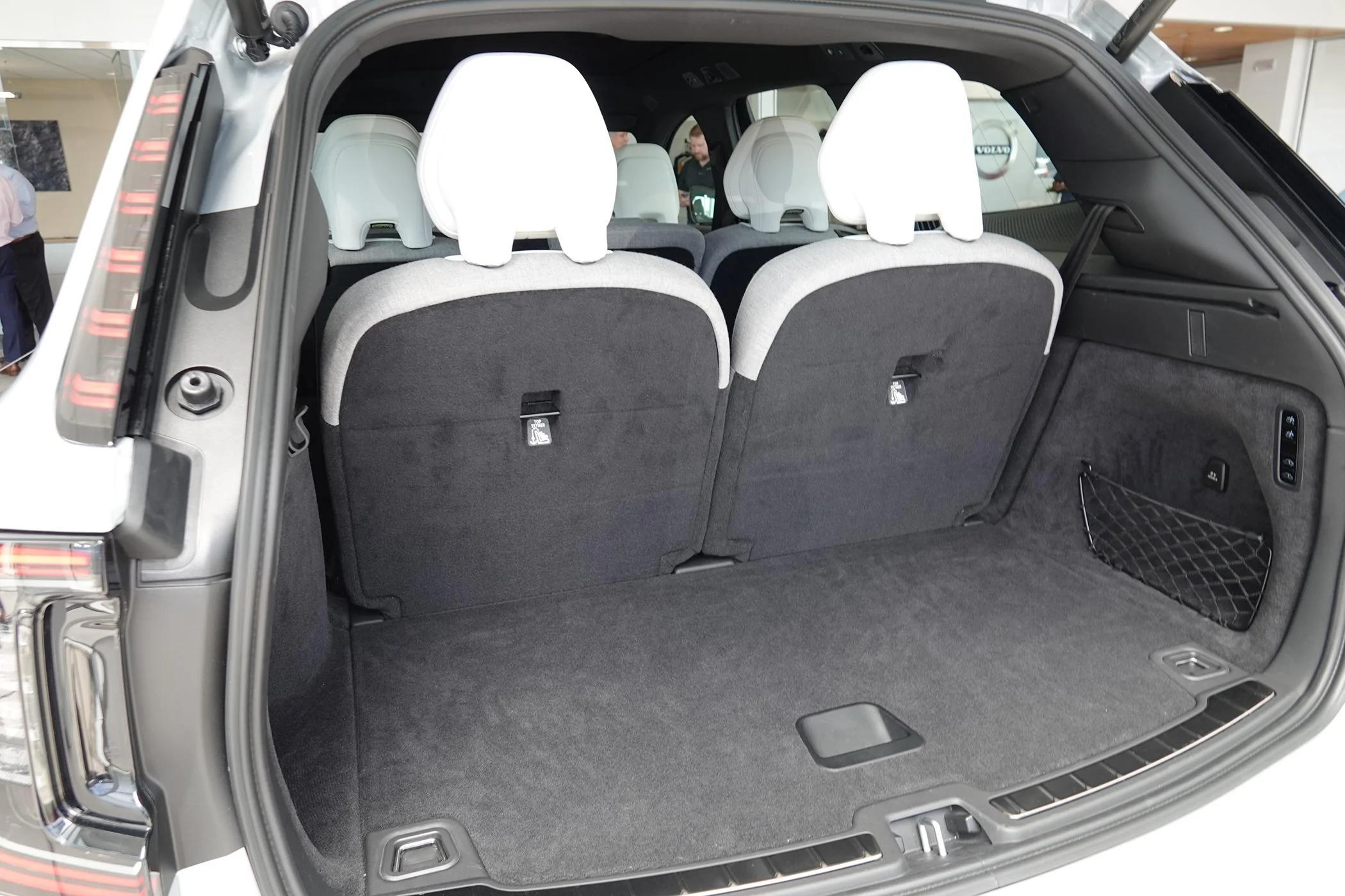 Rivian R1T R1S Volvo EX90 pricing and features info DSC05803