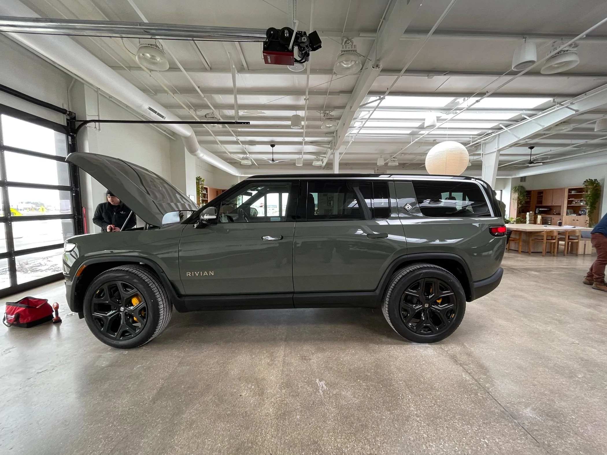 Rivian R1T R1S Launch Green questions IMG_8563