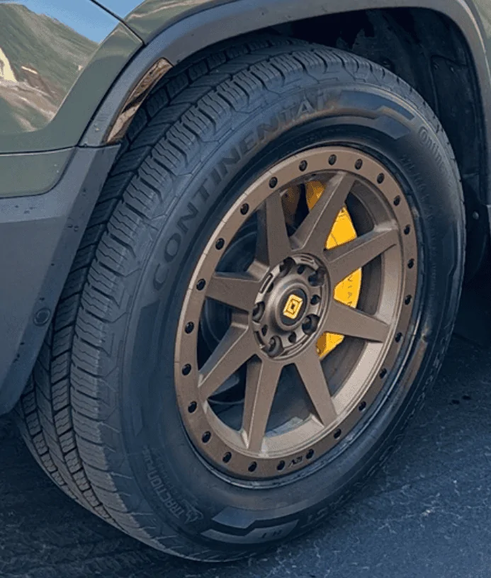Rivian R1T R1S Affordable high efficiency 20" wheels and 33" tires options (275/60R20) 1710878874533-d7