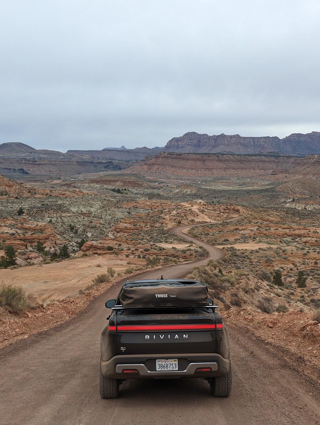 Rivian R1T R1S R1T Rally Mode - Zion - Vegas - 1,605 Mile Trip - 886 kWh - $312 utah-rivian