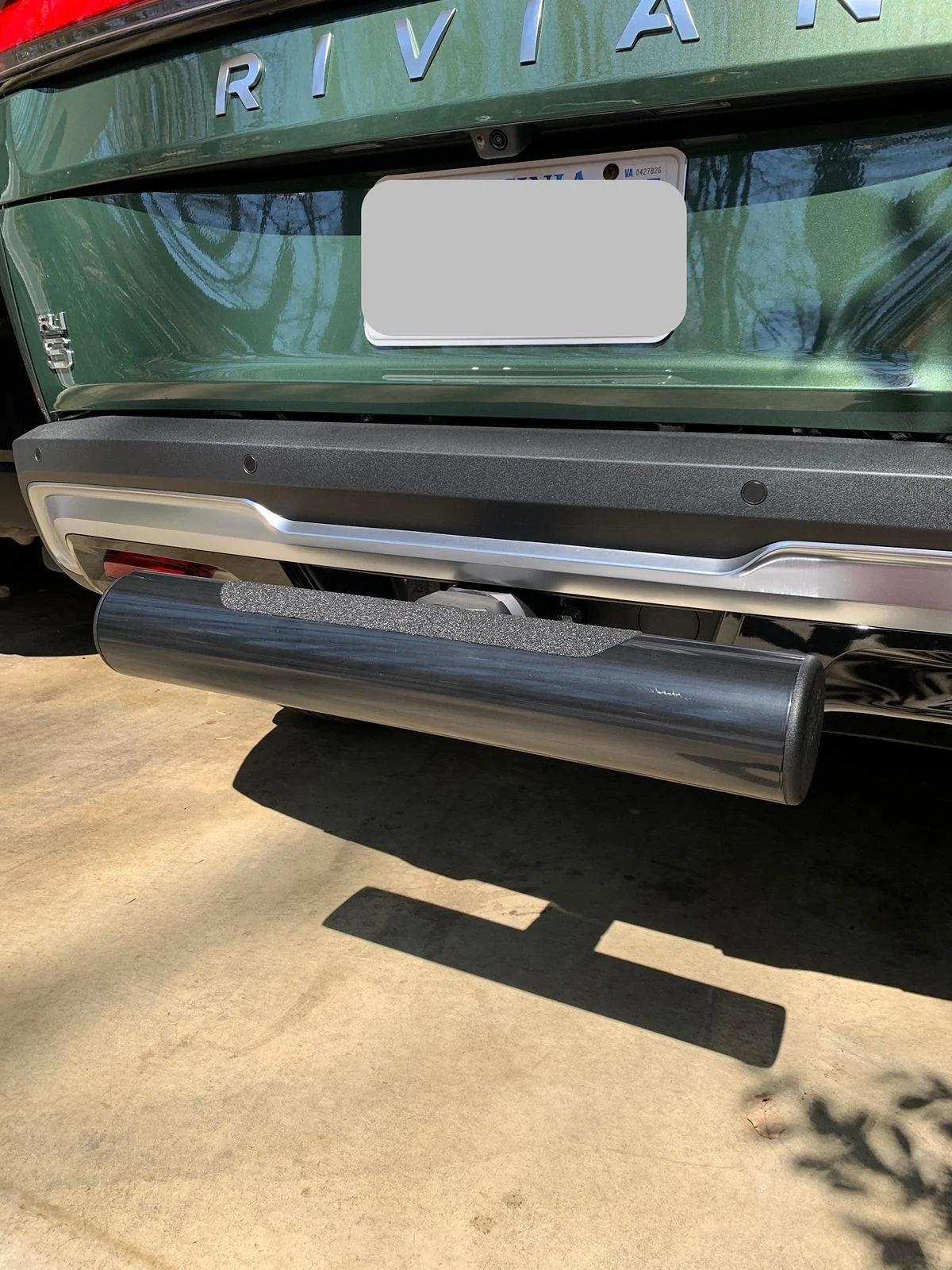 Rivian R1T R1S For people who *don't* have exposed cargo racks, where do you store jump box? IMG_5891