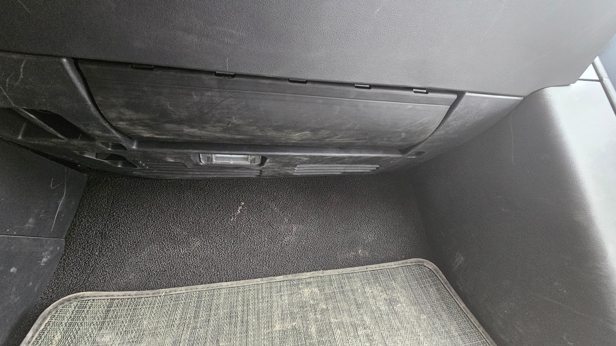 Rivian R1T R1S DIY: How To Add Interior 12v/USB-C (and interior high-current 12v loads) 20240320_124440