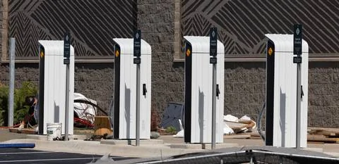 Rivian R1T R1S RAN Rivian Charging Stations Locations Map via Google Maps IMG_2354