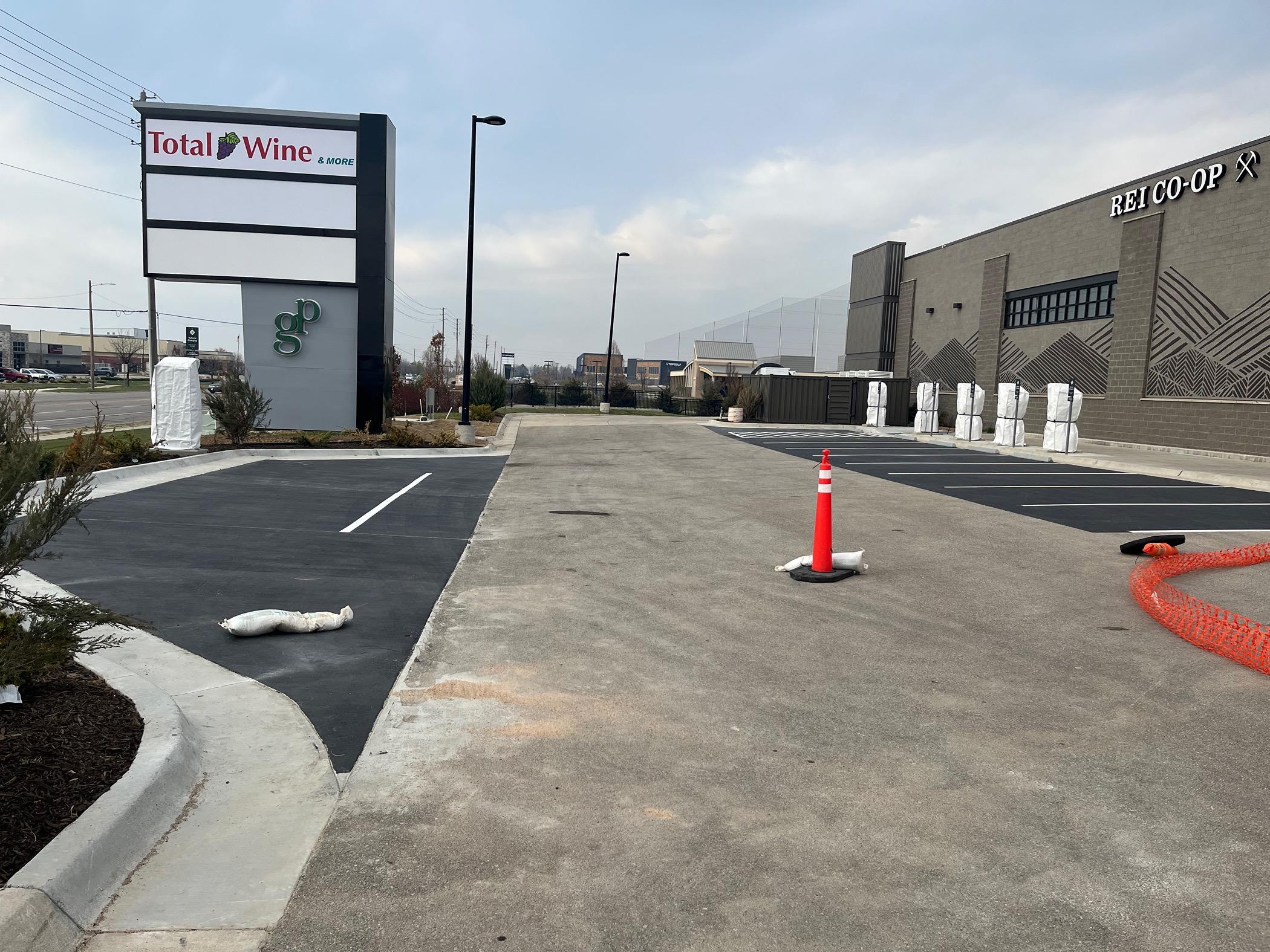 Rivian R1T R1S RAN Rivian Charging Stations Locations Map via Google Maps IMG_3037
