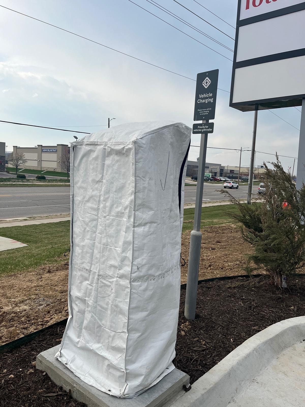 Rivian R1T R1S RAN Rivian Charging Stations Locations Map via Google Maps IMG_3035