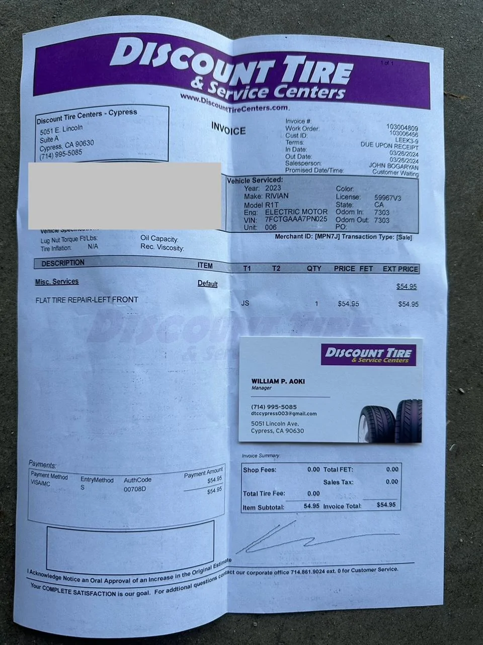 Rivian R1T R1S My R1T was damaged "Discount tire service center" (not the national Discount Tire chain) image2