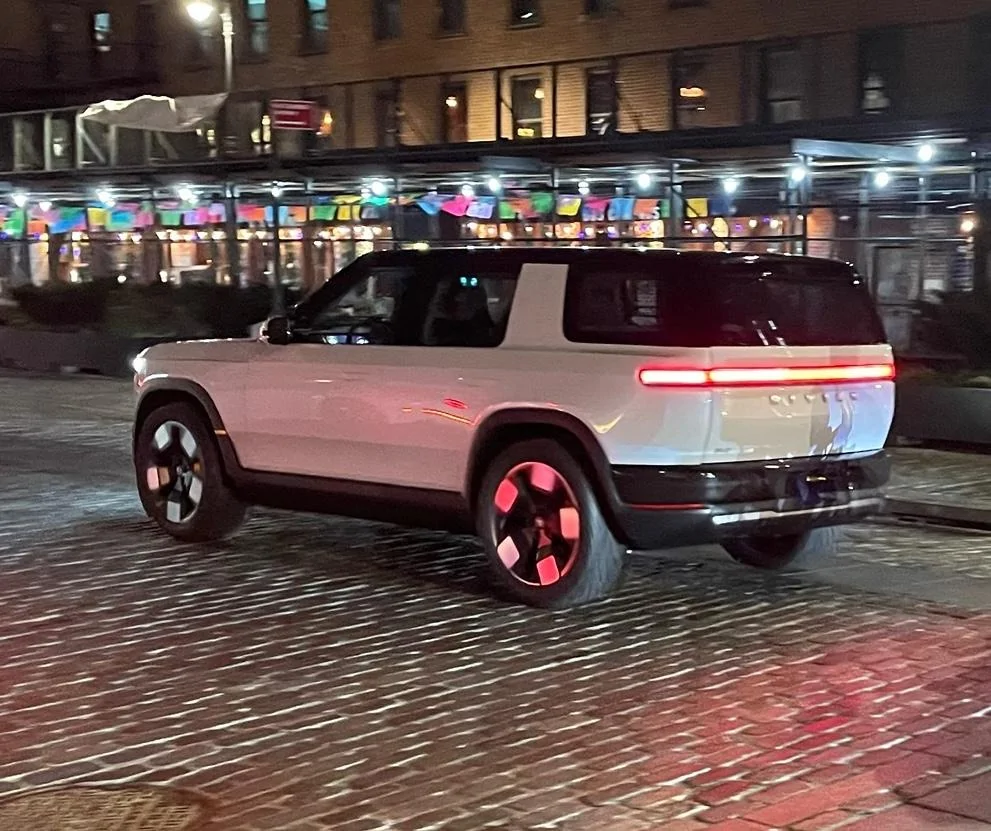 Rivian R1T R1S R2 in NYC (Cloud White R2 Photos)! Cloud White Rivian R2 NYC 5