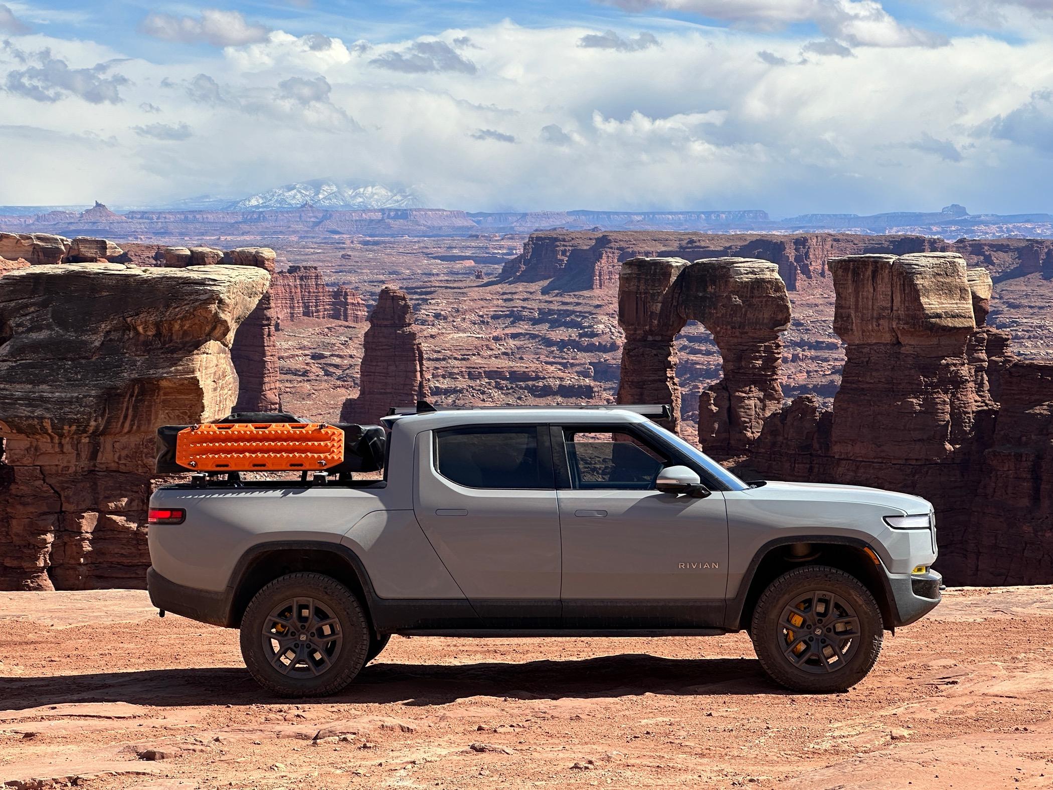 Rivian R1T R1S Another White Rim trail trip report 1711815294718-jw